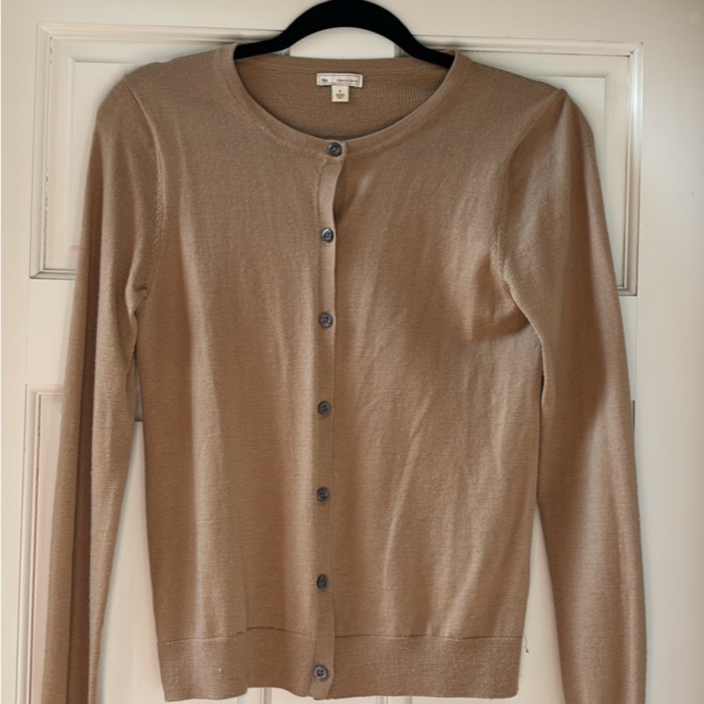 GAP Tan Cardigan Sweater Women’s Small
